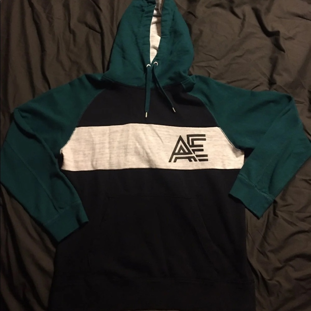 American eagle sweater  large